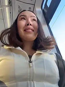 Stripchat Nude Webcam of Asian_Asami
