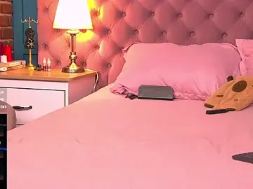 Stripchat Live Sex Cam of queen_diabla