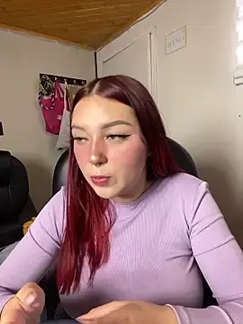 Stripchat Watch Live Sex Cams of Karen18_boobs
