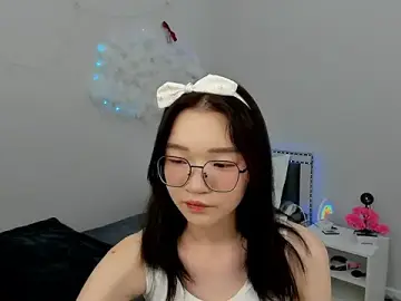 Stripchat Sex Cam of syuri_sun