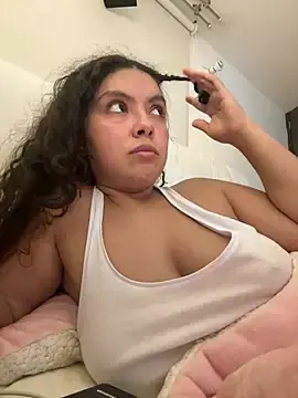 Stripchat Sex Cam of Nathcurly_