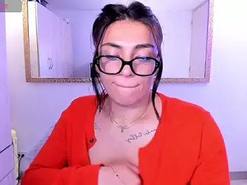 Stripchat Live Sex Cam of EricaVanderhill