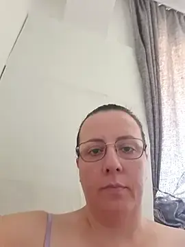 Stripchat Watch Live Sex Cams of Goodass7