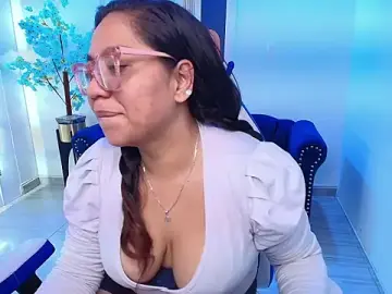 Stripchat Live Porn of Silvana_lane