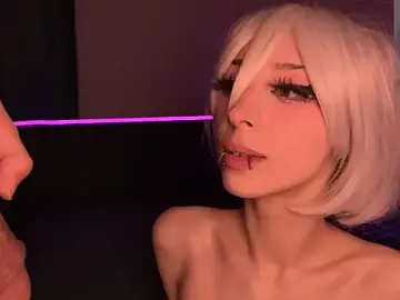Stripchat Free Porn Cam of Handsomepure
