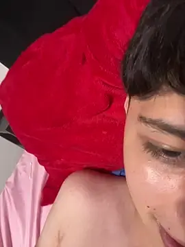 Stripchat Nude Webcam of yahir1x