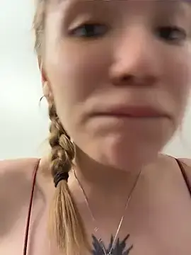 Stripchat Best live sex cam show of FlashTitsRoyal