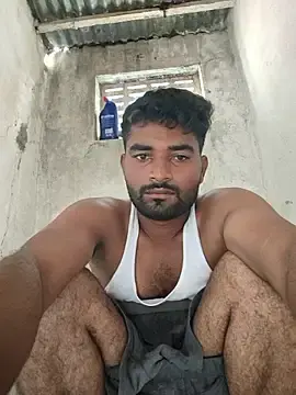 Stripchat Free Porn Cam of Fantasy_King_3939