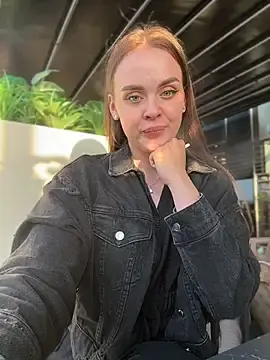 Stripchat Free Porn Cam of KristiRich