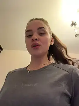 Stripchat Best live sex cam show of KristiRich
