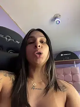 Stripchat Live Porn of charlotte_stevenss_