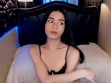 Stripchat Live Sex Cam of Christine_pretty