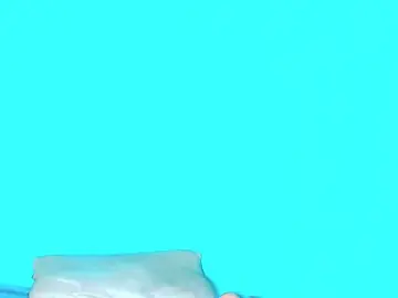 Stripchat Sex Cam of arielnoir6958