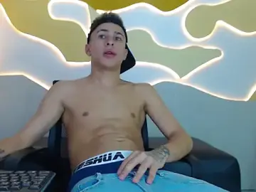 Stripchat Live Sex of Hollmanhot
