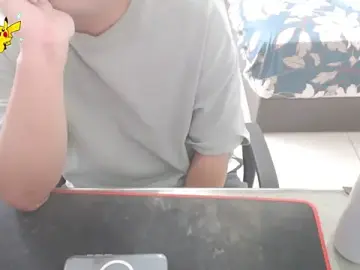 Stripchat Free Porn Cam of qazwsx_cam4