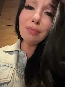 Stripchat Live Porn of Tisha_Busty