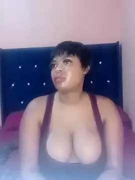 Stripchat Adult Video Chat of Luciouslips00