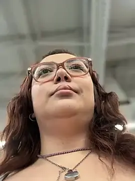 Stripchat Live Porn of native_naya