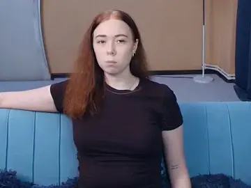 Stripchat Live Sex Cam of AddieOsler