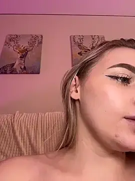 Stripchat Live Sex of HugeBoobsAlice