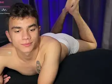 Stripchat Live Porn of MaxWoolf