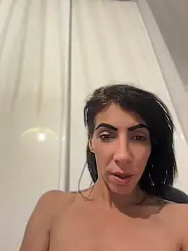 Stripchat Best live sex cam show of Yasmiinee