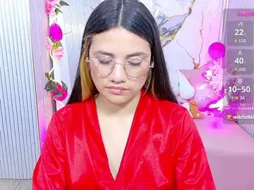 Stripchat Sex Cam of Chiara_tay