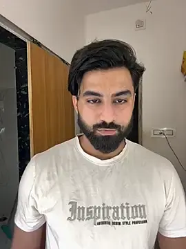Stripchat Live Sex Cam of Royalboy_03