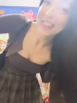 Stripchat Live Sex of Holly_Play