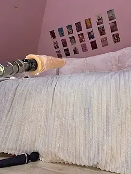 Stripchat Free Live Porn of Rinamay_
