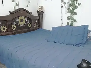 Stripchat Best live sex cam show of DominaLeona
