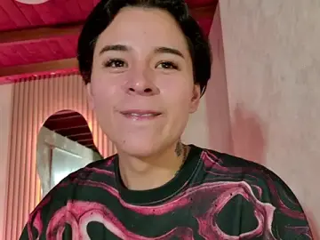 Stripchat Free Porn Cam of Angel-umbra