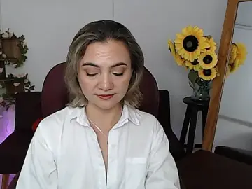 Stripchat Nude Webcam of ana_milf
