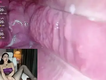 Stripchat Nude Webcam of AYW-21
