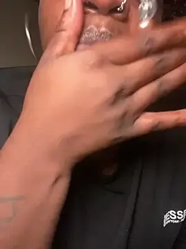 Stripchat Free Live Porn of LillShayy