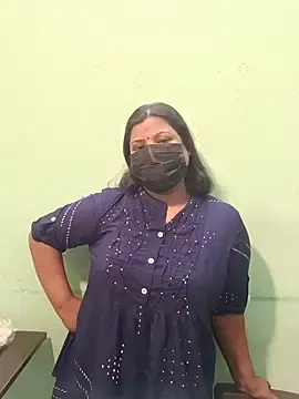 Stripchat Best Webcam of Tamil_Milf