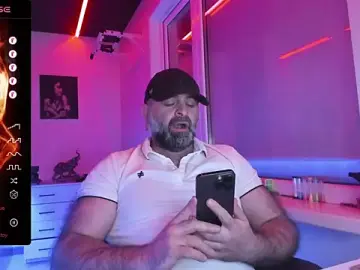 Stripchat Nude Webcam of HAIR-MAN