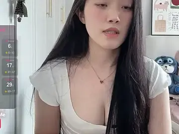 Stripchat Sex Chat of --bee--