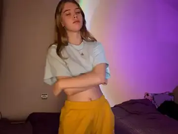 Stripchat Nude Webcam of HebrewRiding