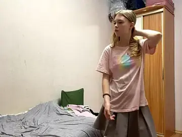 Stripchat Free Live Porn of HebrewRiding