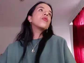 Stripchat Free Porn Cam of VALERY_MEER