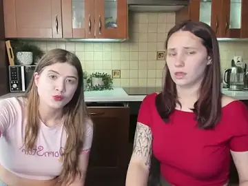 Stripchat Live Sex of HotCaramellsTV
