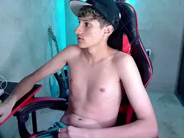 Stripchat Watch Live Sex Cams of Pablito_Junior11