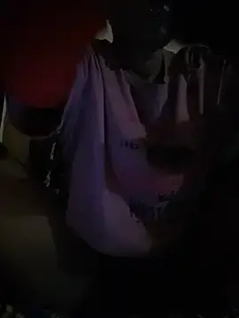 Stripchat Free Live Porn of pussyqueene