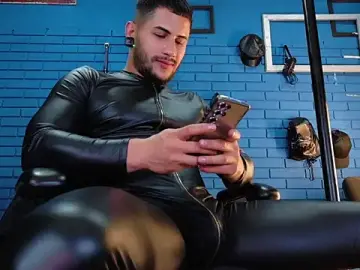 Stripchat Live Porn of TheIan26