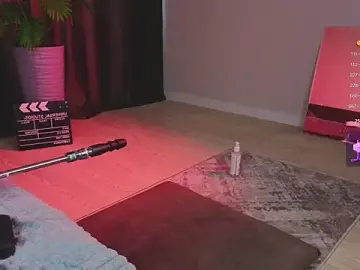Stripchat Free Porn Cam of babydollalsi