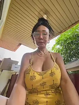 Stripchat Watch Live Sex Cams of sweetieme