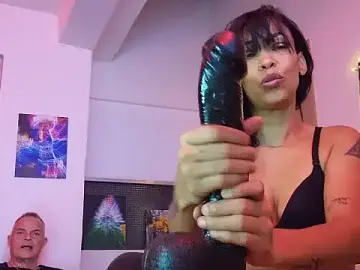 Stripchat Watch Live Sex Cams of FirexxxDesire69