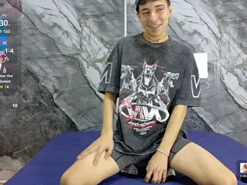 Stripchat Free Porn Cam of NoahWalker__