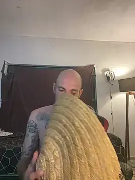 Stripchat Sex Cam of N3N3_SINS